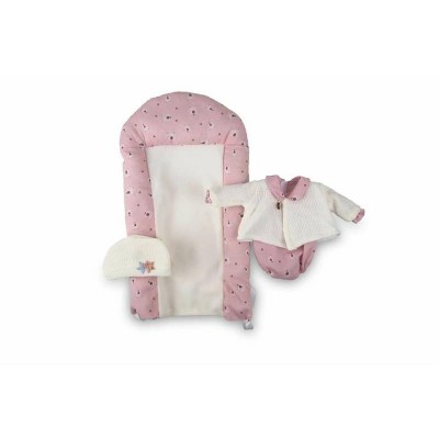 Nuken vaatteet Arias