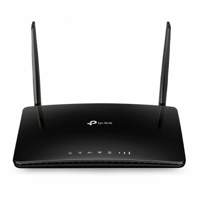 Reititin TP-Link MR500...