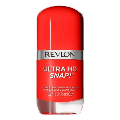 Kynsilakka Revlon...