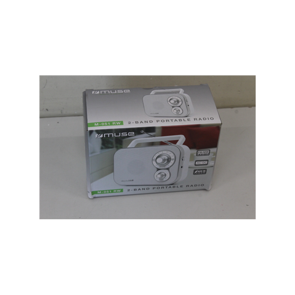SALE OUT. Muse M-051RW Portable Radio | Muse Portable Radio | M-051RW | AUX in | White | DAMAGED PACKAGING