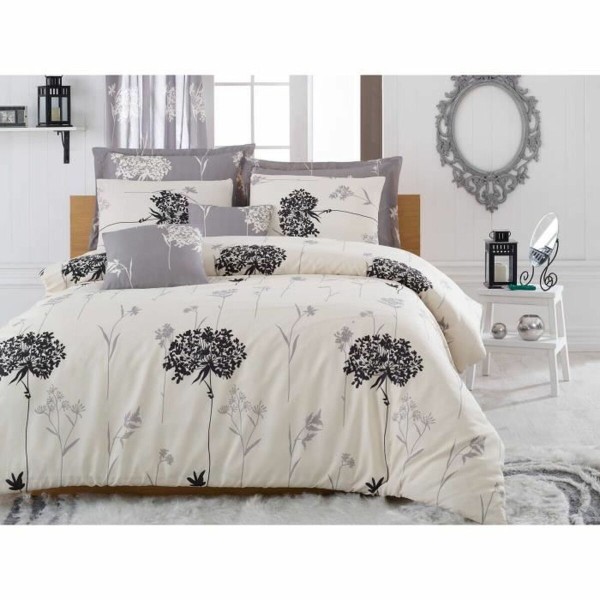 Duvet cover set