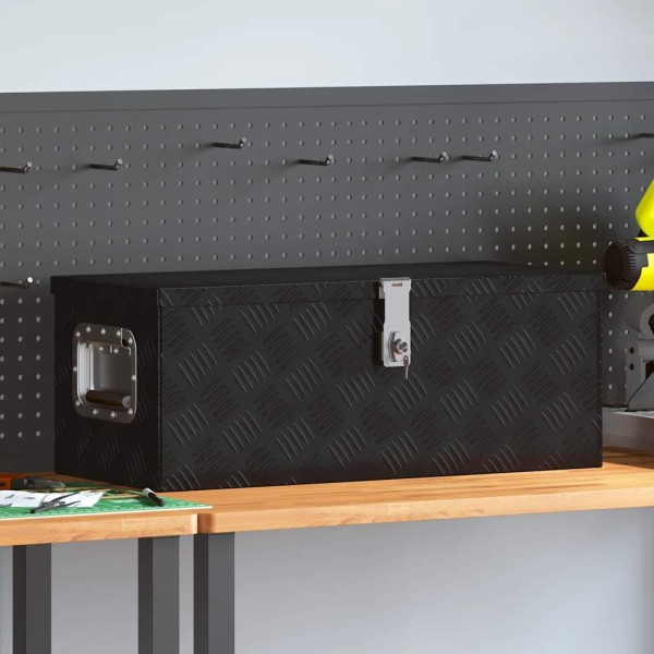 Black box, 70x31x27cm, aluminium