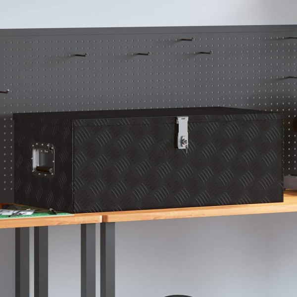 Black box, 90x47x33,5cm, Aluminum
