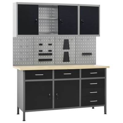 Desktop with 4 wall panels...