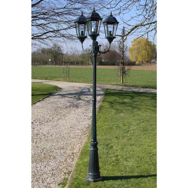 Brighton Three Luminaires Outdoor Lights, 230 cm