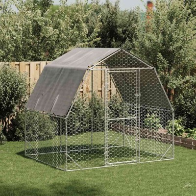 Chicken run with roof,...