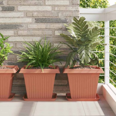 Square flower pots 24 pcs...