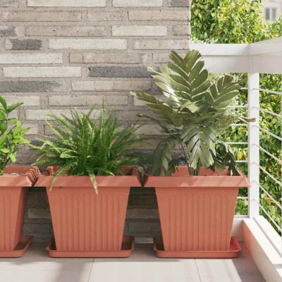 Square flower pots 24 pcs...