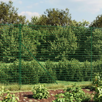 Mesh fence with flanges,...