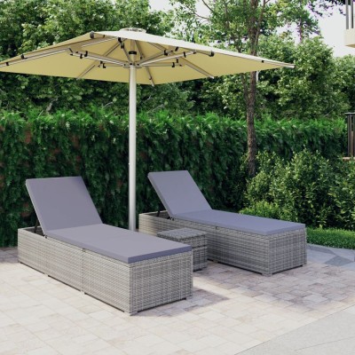 Sunbeds with tea table, 3...