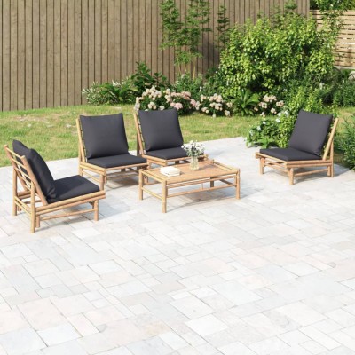 Garden set with gray...