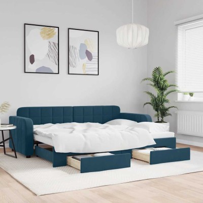 Bed with pull-out...