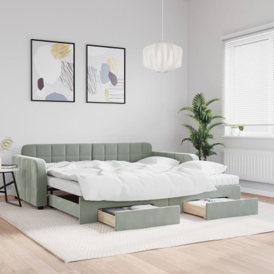 Bed with pull-out...