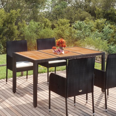 Table with wooden table...