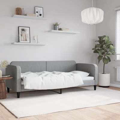 Sofa, šviesiai pilkos...
