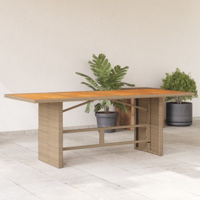 Table with acacia table...