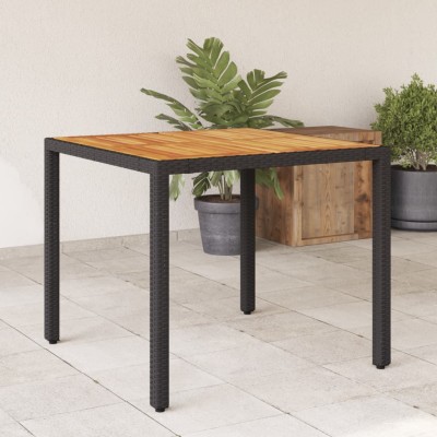 Table with acacia table...