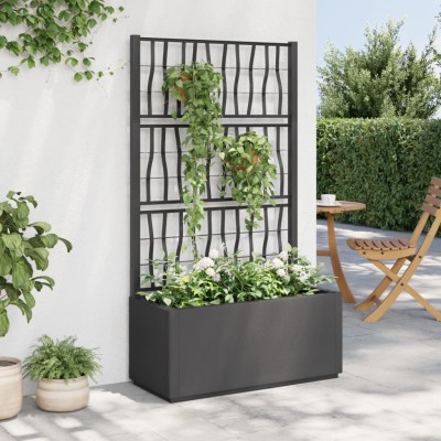 Garden cot with treilage,...