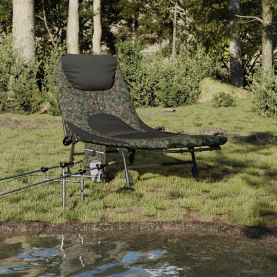 Fishing bed with anti-mud feet