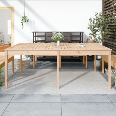 Garden table,...