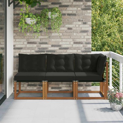 Outdoor middle and corner...