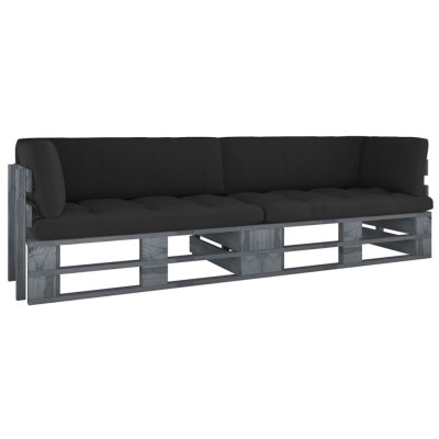Double sofa made of pallets...
