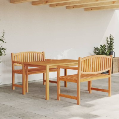 Garden dining furniture...