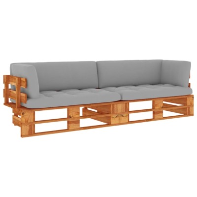 Double sofa made of pallets...