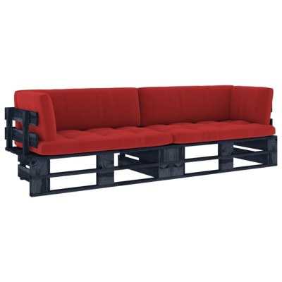 Double sofa made of pallets...