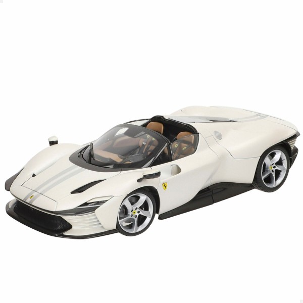 Автомобиль Bburago Ferrari Daytona SP 1:18