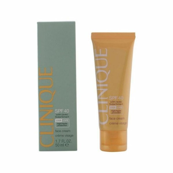 Kasvojen aurinkovoide Clinique SPF 40 (50 ml) (Unisex) (50 ml)