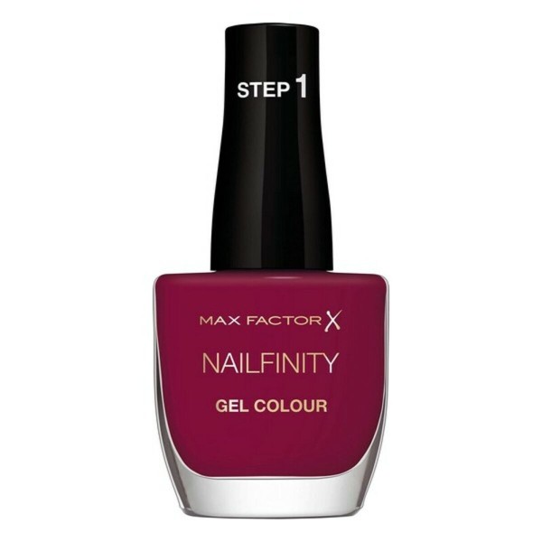 Kynsilakka Nailfinity Max Factor 330-Max's muse