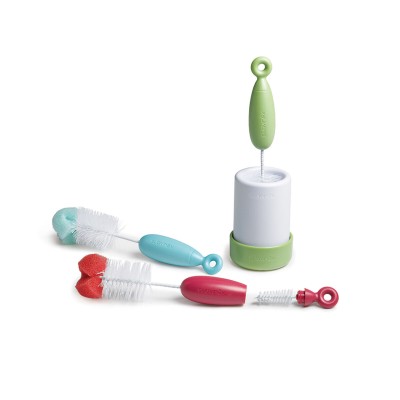 Tuttipullon puhdistusharja...