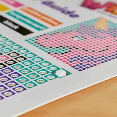 Pictures to colour in...