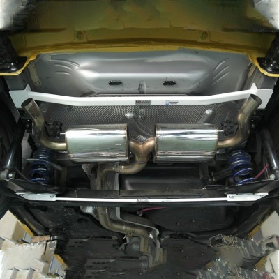 Vahvistustanko Ultra Racing...