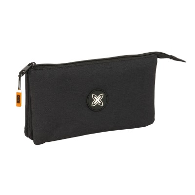 Kolme tõmblukuga...